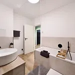 Edler Wohnraum Schwanenteich-penthouse Mit Garage, Grill, Kaffeevollautomat, Klima, Lift & Terrasse * Zwickau