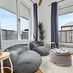 Edler Wohnraum Schwanenteich-penthouse Mit Garage, Grill, Kaffeevollautomat, Klima, Lift & Terrasse * Zwickau