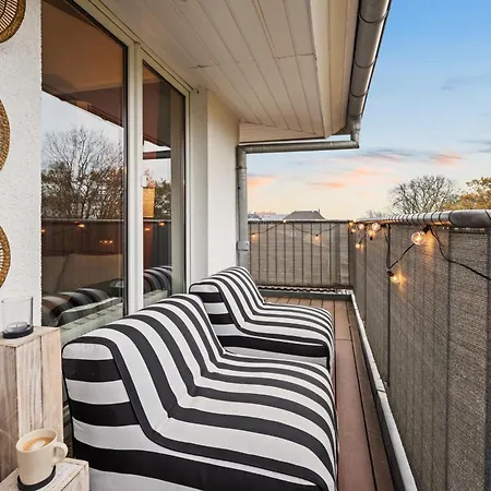 Apartment Edler Wohnraum Schwanenteich-penthouse Mit Garage, Grill, Kaffeevollautomat, Klima, Lift & Terrasse Zwickau
